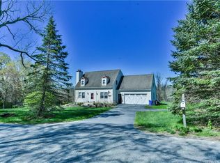 249 Quasset Rd, Pomfret Center, CT 06259