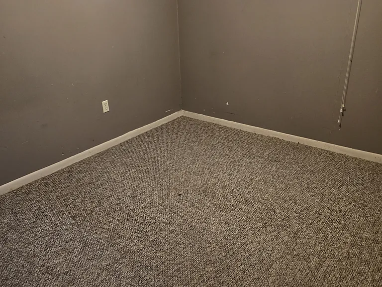 3210 Rosewood Dr — Photo 5