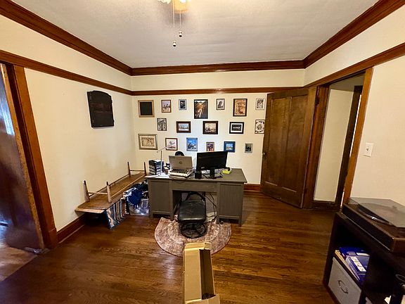 5th image of 3844 W Cornelia Ave APT 1W