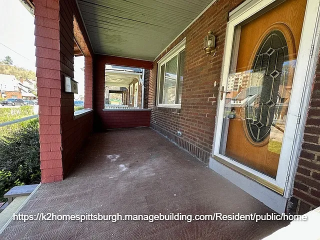 785 Franklin Ave - 1 — Photo 2