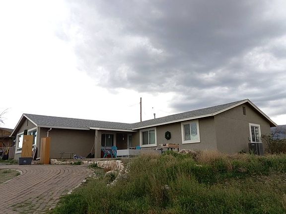 2nd image of 1605 E Skyline Dr