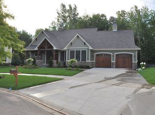 4320 Saddleback Ct NE, Grand Rapids, MI 49525