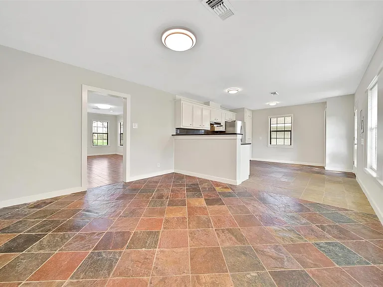 3315 S Braeswood Blvd — Photo 13