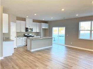 13756 Kaylemore Trl, Rosemount, MN 55068