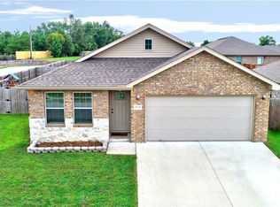 1010 E Sumac St, Rogers, AR 72756