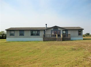 495 Shankle Rd, Ennis, TX 75119