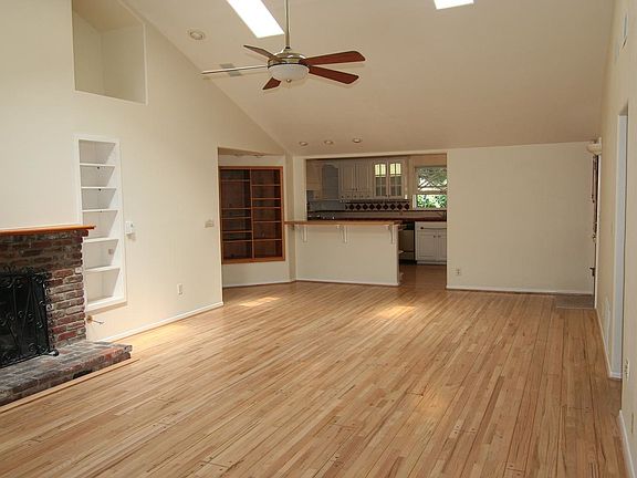 5th image of 5171 Don Pio Dr