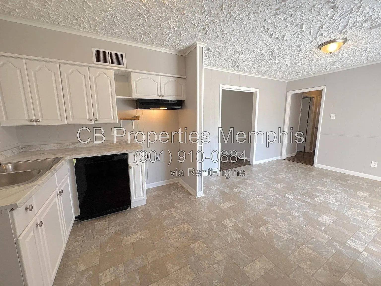 3 bed, 2.0 bath, 1542 sqft, $1,400 — Photo 2