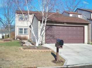 7147 Rippling Brook Ln, Mentor, OH 44060