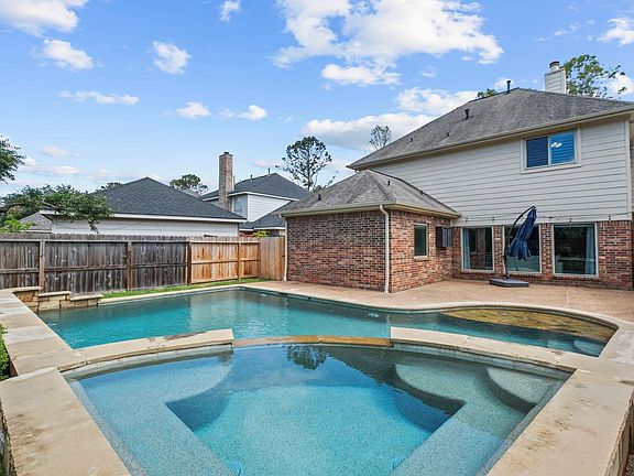 2nd image of 20503 Gable Ridge Dr