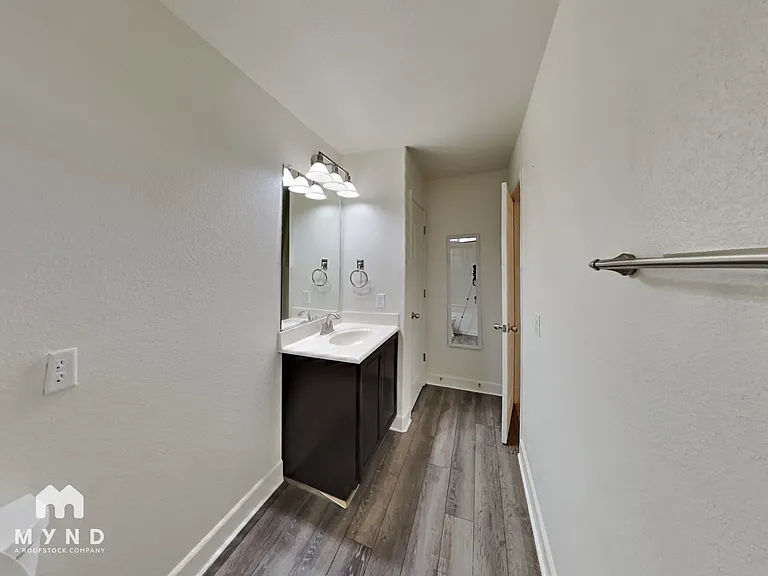 11680 Cervino Dr — Photo 15