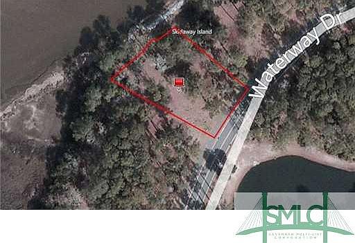 1st image of 138 Waterway Dr
