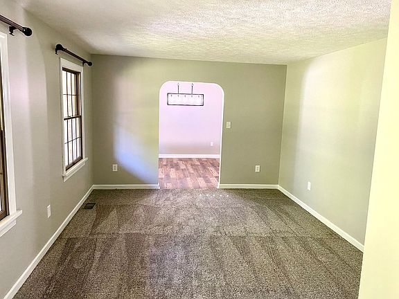 5th image of 172B Hunts Neck Rd
