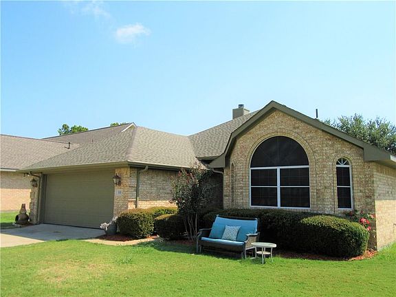 3rd image of 530 S Alabama Dr