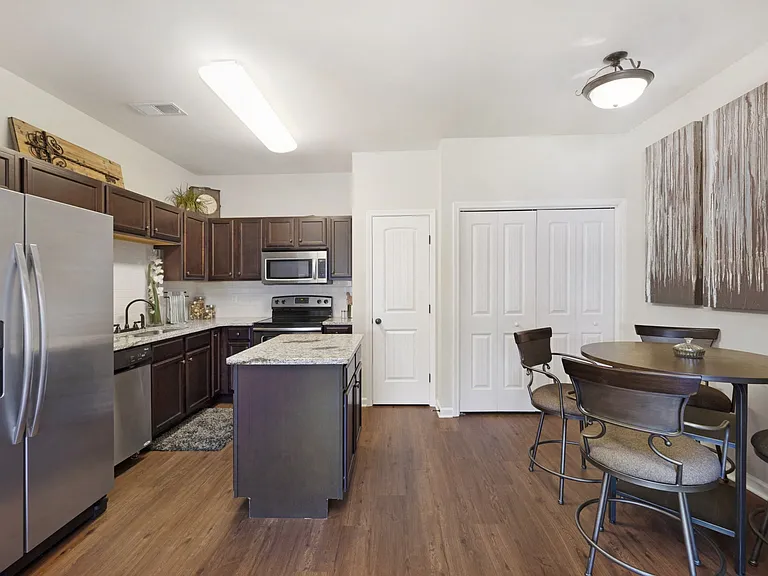Buchanon - 3 Bed / 2 Bath - 1,314 Sq.Ft.