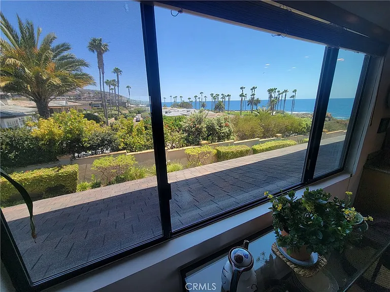 53 Blue Lagoon — Photo 10