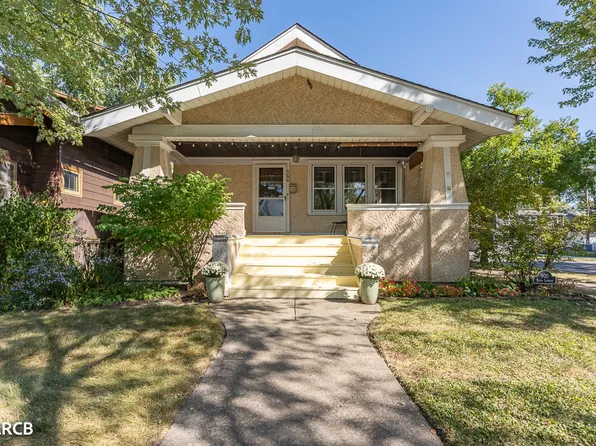 900 N Lombard Ave, Oak Park, IL 60302