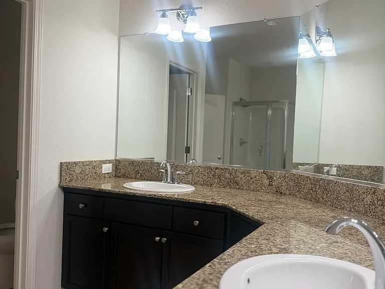 3541 Buckingham Ave — Photo 13