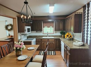 906 Sunset Rd, Branson, MO 65616