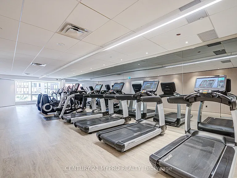 1001 Bay St #1506 — Photo 31