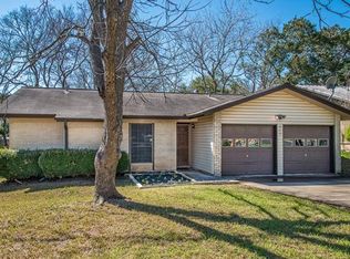 905 Hillside Oaks Dr, Austin, TX 78745