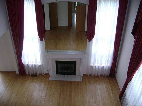 2nd image of 750 River Walk Dr