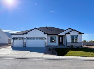 1082 E 4240 N Phs #4-LOT 45, Settlers Square Enoch, UT 84721