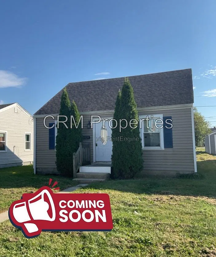 2 bed, 1.0 bath, 702 sqft, $975 — Photo 1