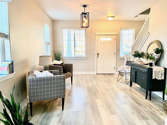 5th image of 4812 Galicia Ct