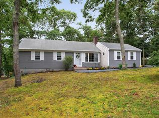 58 Pinecrest Ave, Mashpee, MA 02649