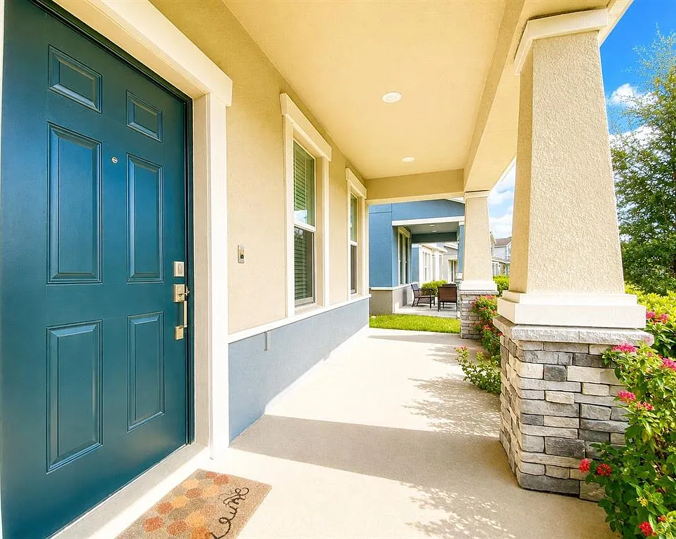 3 bed, 2.5 bath, 2124 sqft, $2,850 — Photo 3