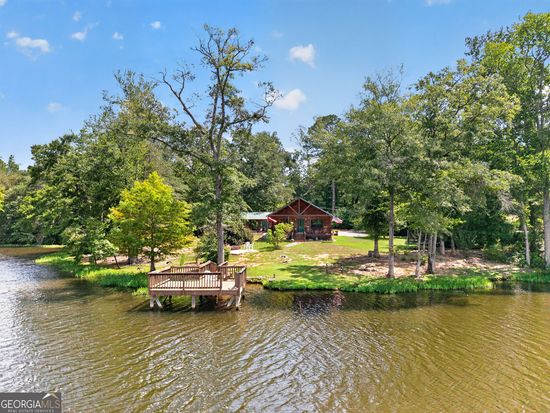180 Towaliga Lake Dr, Jackson, GA 30233