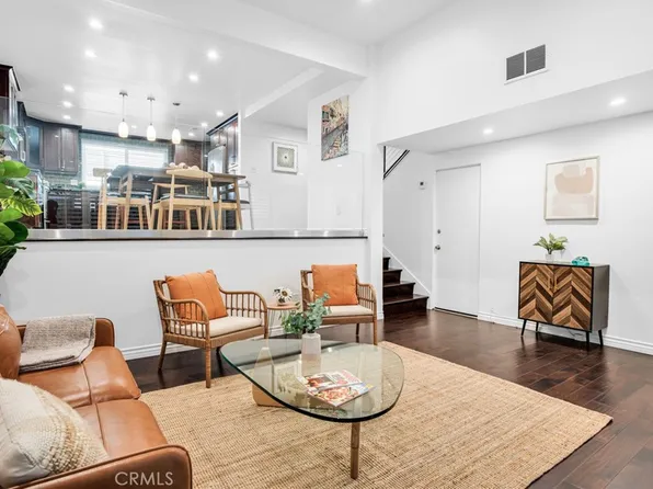 4221 W Sarah St #24, Burbank, CA 91505