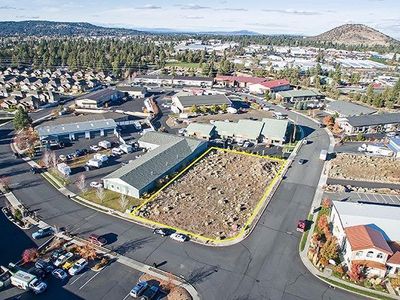 1122 SE Centennial St, Bend, OR, 97702