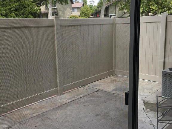 4th image of 2644 La Paloma Cir