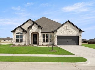 432 Burrow Dr, Waxahachie, TX 75167