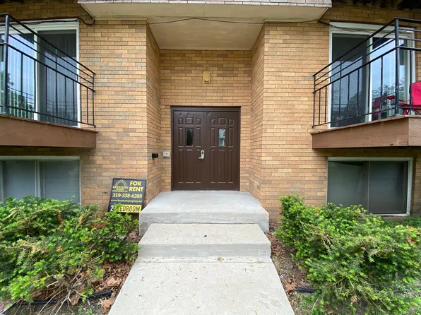 Altamont Apartments, 321 N Johnson St APT 4, Iowa City, IA 52245