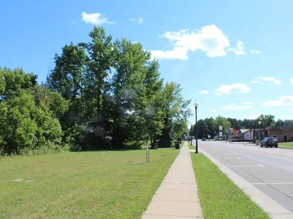 S Lake Ave, Crandon, WI 54520