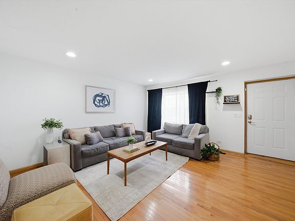 3rd image of 1234 N Lawndale Ave