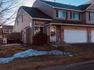 9930 Hamlet Ct S, Cottage Grove, MN 55016