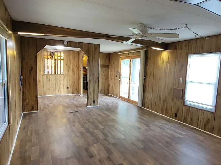 20303 Dove Rd — Photo 14
