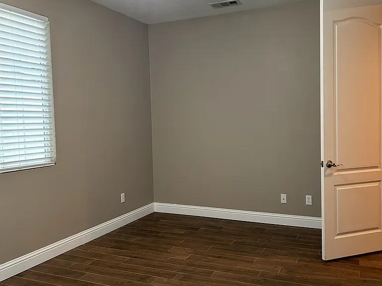 10709 Desert View Pl — Photo 7