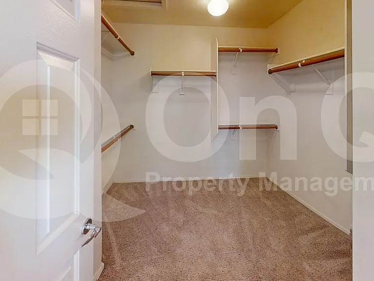 19605 E Carriage Way — Photo 23
