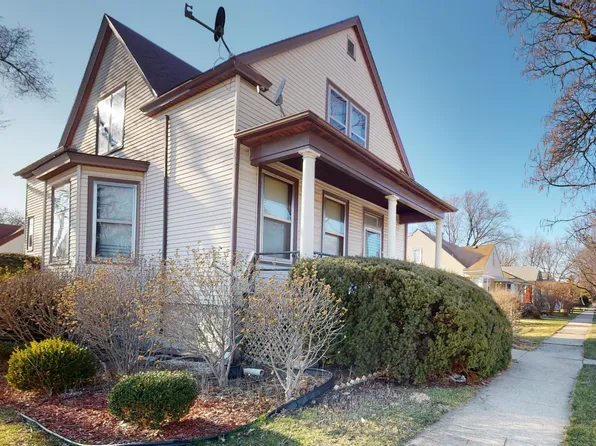 3944 Oak Ave, Brookfield, IL 60513