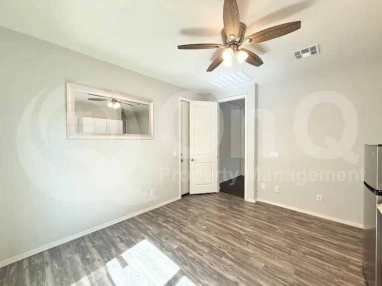 22933 E Silver Creek Ln — Photo 12