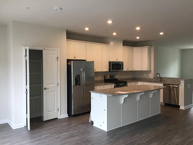 2nd floor kitchen 2