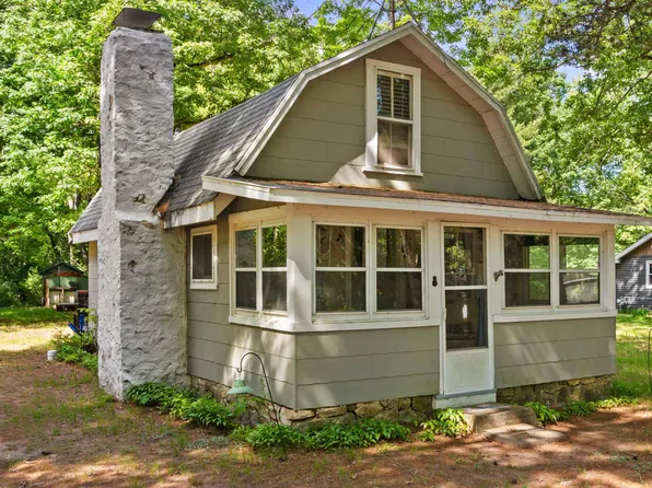 W6769 S Silver Lake Rd, Wautoma, WI 54982