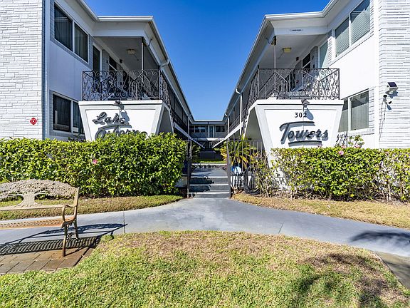 2nd image of 302 Lake Osborne Drive #5