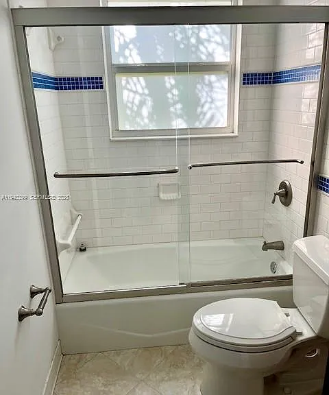 5650 NE 17th Ter #5650 — Photo 9