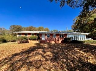 860 Manley Rd, Griffin, GA 30223